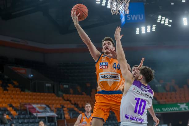 对于伊萨克 对于伊萨克