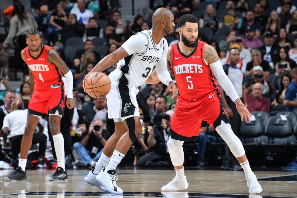 重视年轻球 重视年轻球